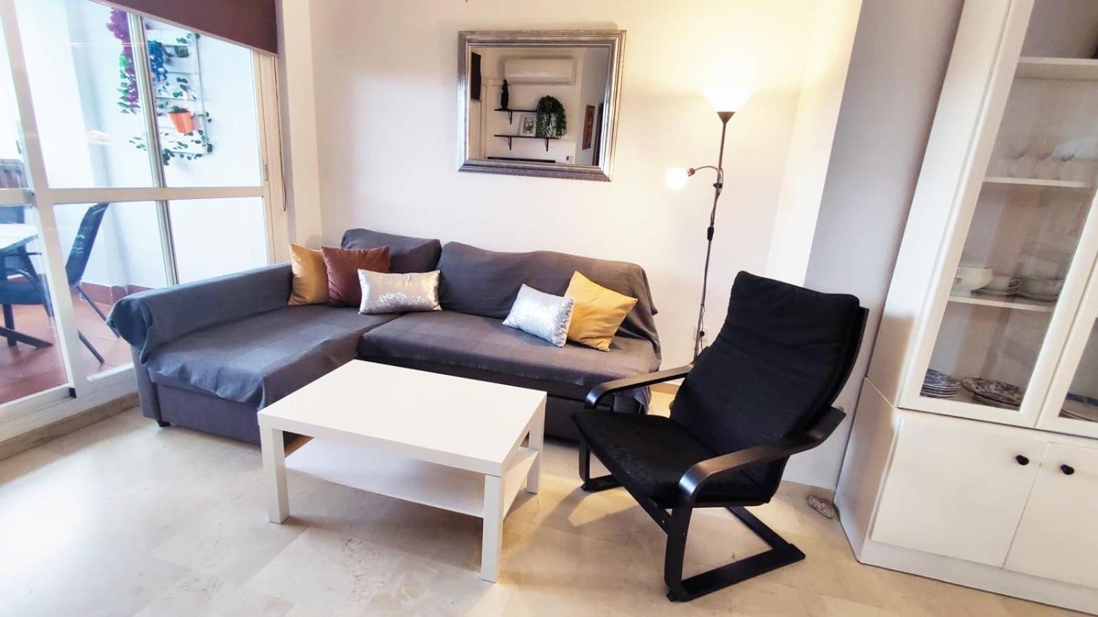 2Bdr Sunny Apartment With Pool And Private Parking In Benalmadena Ngoại thất bức ảnh