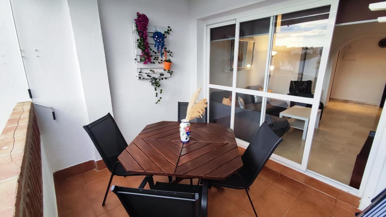 2Bdr Sunny Apartment With Pool And Private Parking In Benalmadena Ngoại thất bức ảnh